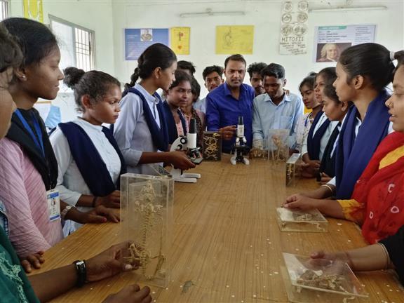 Government College,Ramanujnagar	 | govt college Ramanujnagar College | govt college Surajpur  | govt college Patarapali, C.G. - College at a Glance